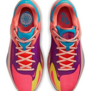 Men's Nike Purple Zoom Freak 4 Low Top Shoe